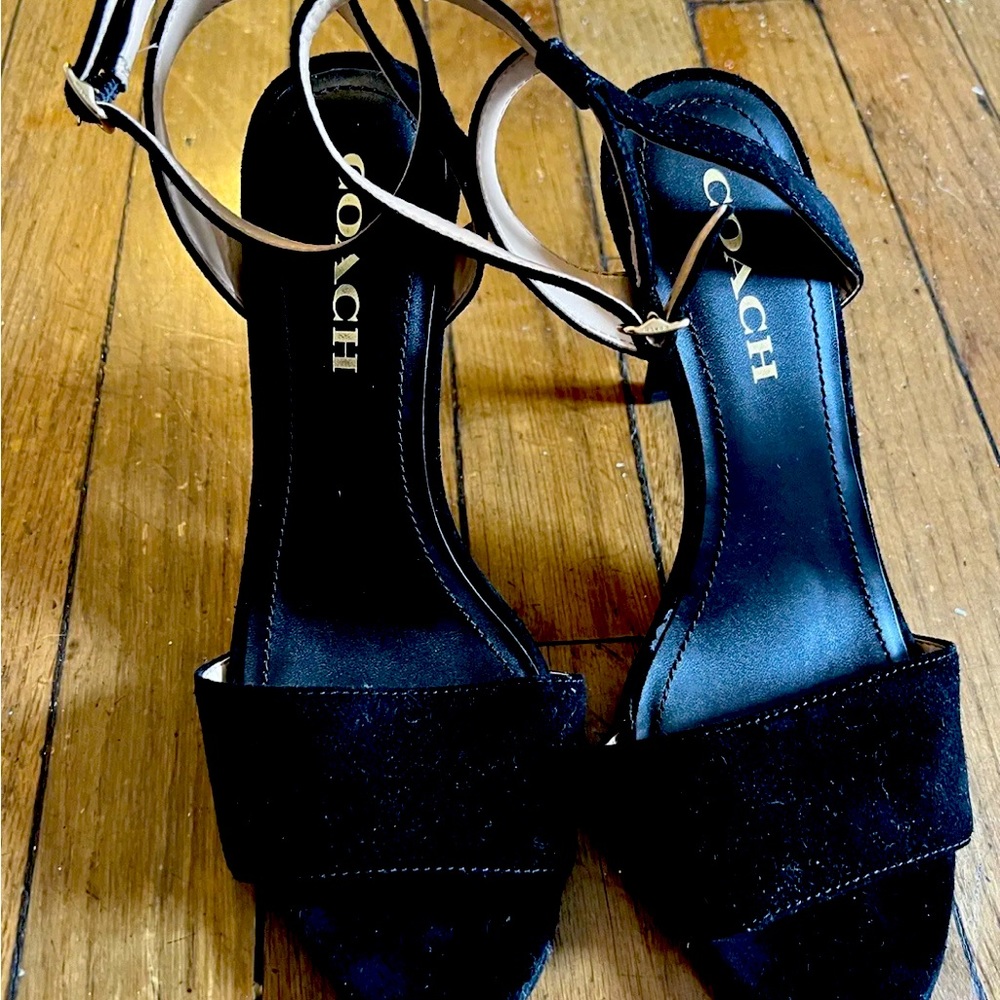 coach sandal